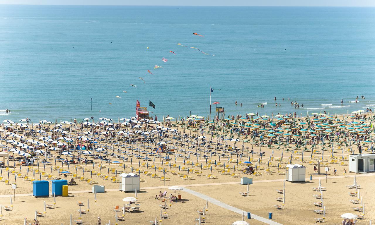 Residence Serenissima Bibione Exterior foto